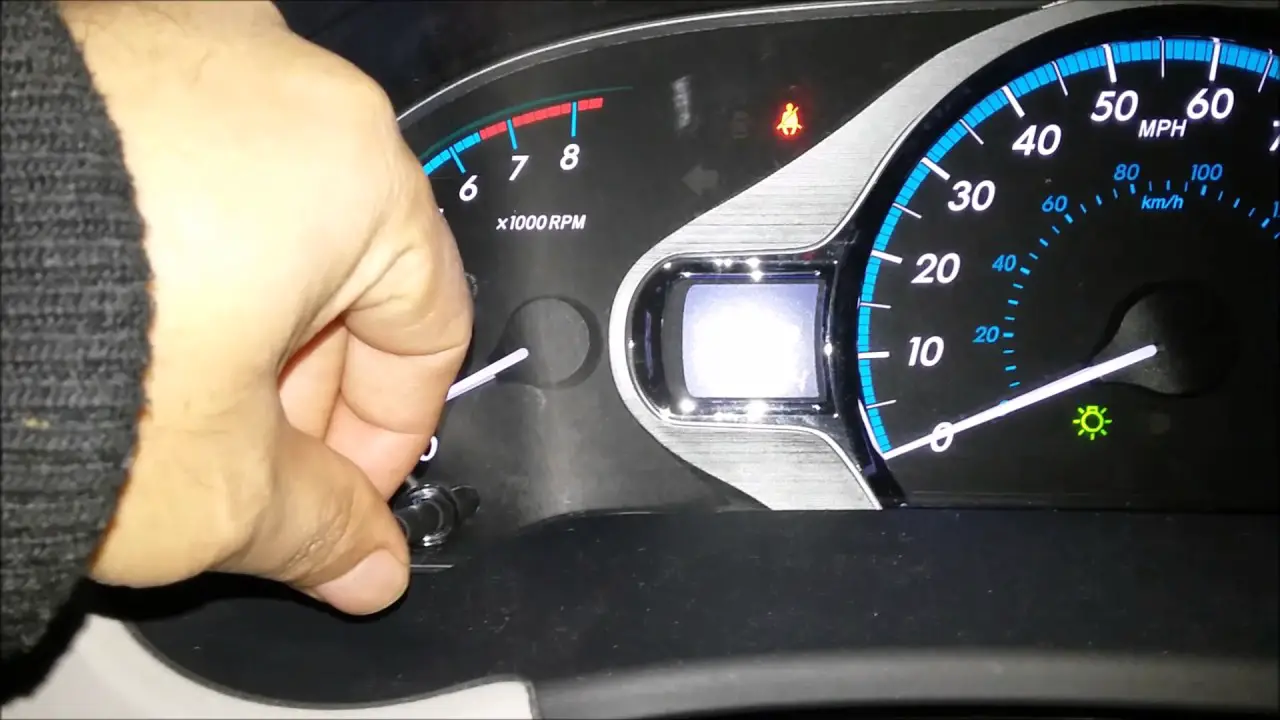 How to Turn on Dashboard Lights Toyota Sienna