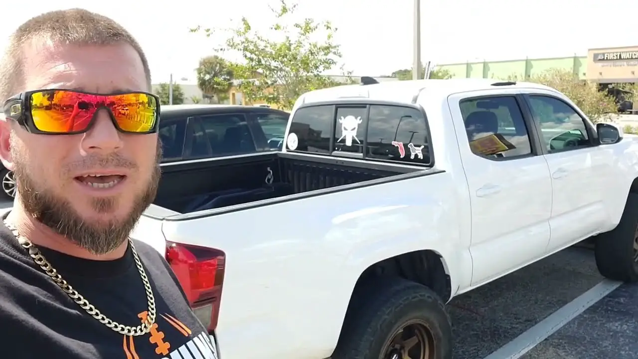 How to Unlock a Toyota Tacoma Without Keys
